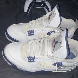 Jordan 4