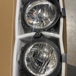 Jeep Gladiator 2020 OEM Headlights 