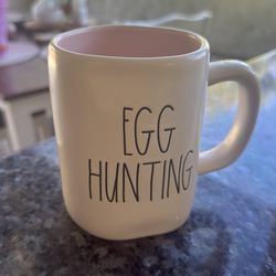 Two Easter mugs Rae Dunn