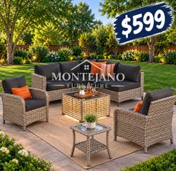 Outdoor furniture set