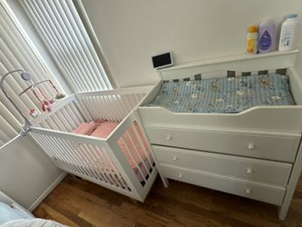 Baby Crib