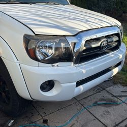 2005-2011 Toyota Tacoma , Hood, Head Lights, Grill, Bumper And Reinforcement Bar