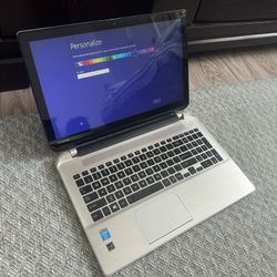 Laptop Toshiba Satellite S55t-B5273NR