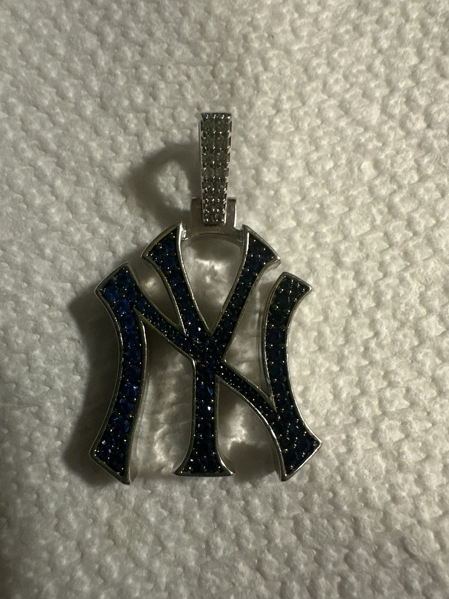 Yankees Pendant