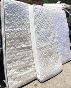 ••••(3) Used Twin Mattresses ••••