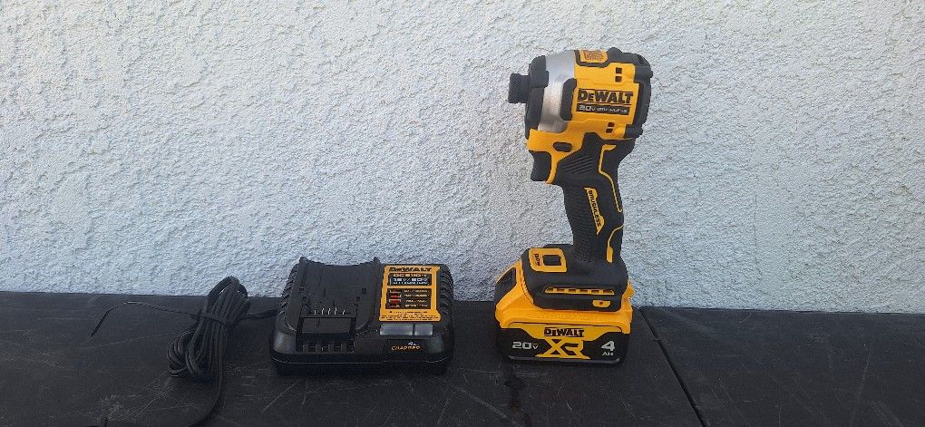 Impact Driver ATOMIC Battery 4ah And Charger