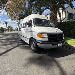 1999 Dodge Ram 3500 High Top Camper 
