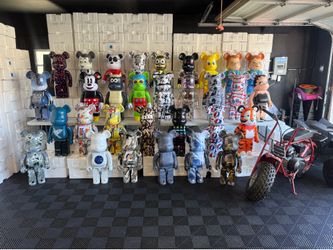 New 1000% Bearbricks