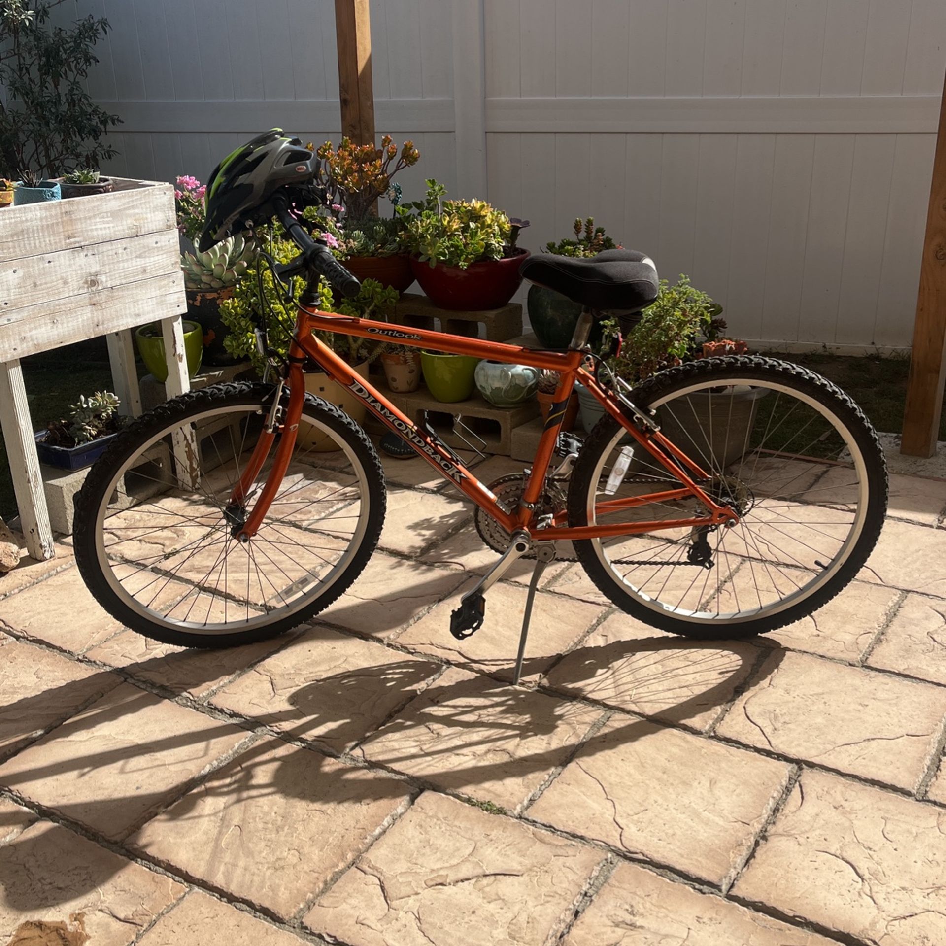 Men’s Mountain Bike