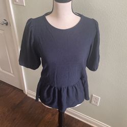 Banana republic women’s navy blouse, medium