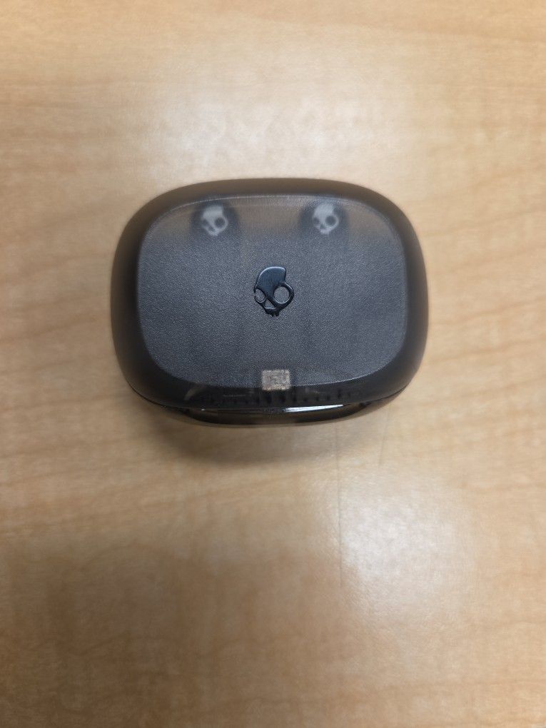 Skullcandy True Wireless Earbuds – Bluetooth, Great Sound, Includes Charging Case
