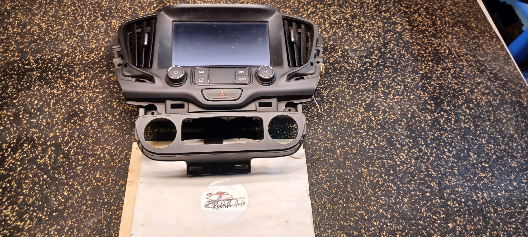 GMC Terrain Stereo And Radio Bezel Trim *parts*
