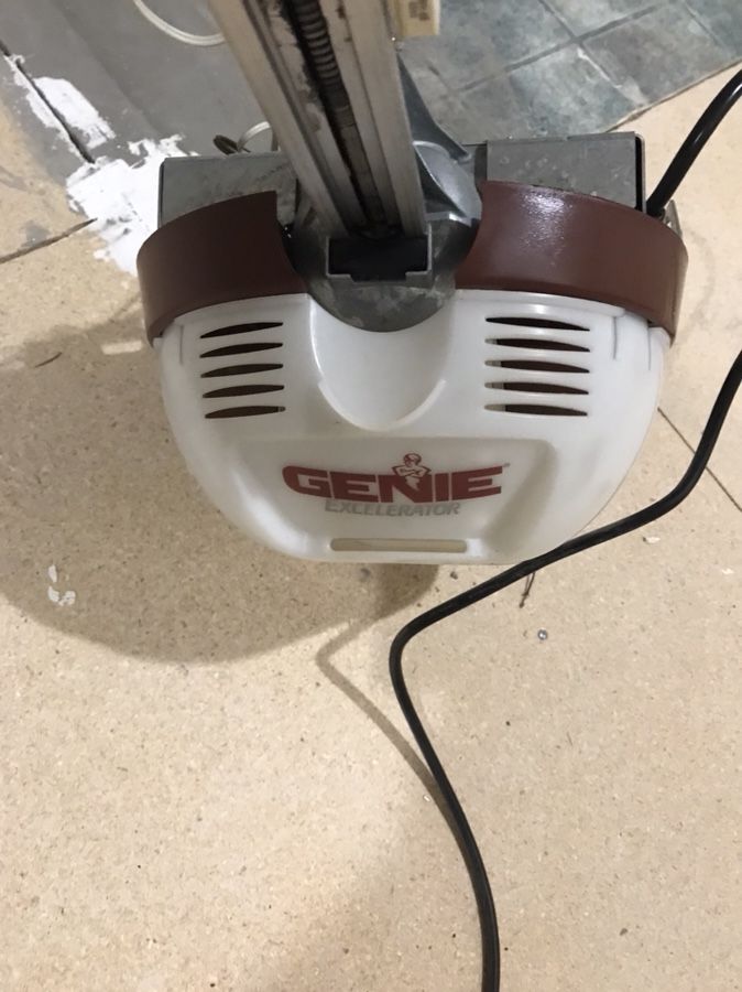 Genie Excelerator isd990 garage door opener