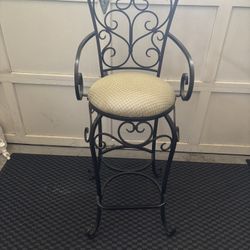 3 Bar Stools