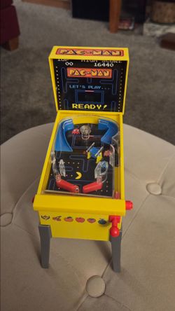 Pac-Man desktop pinball