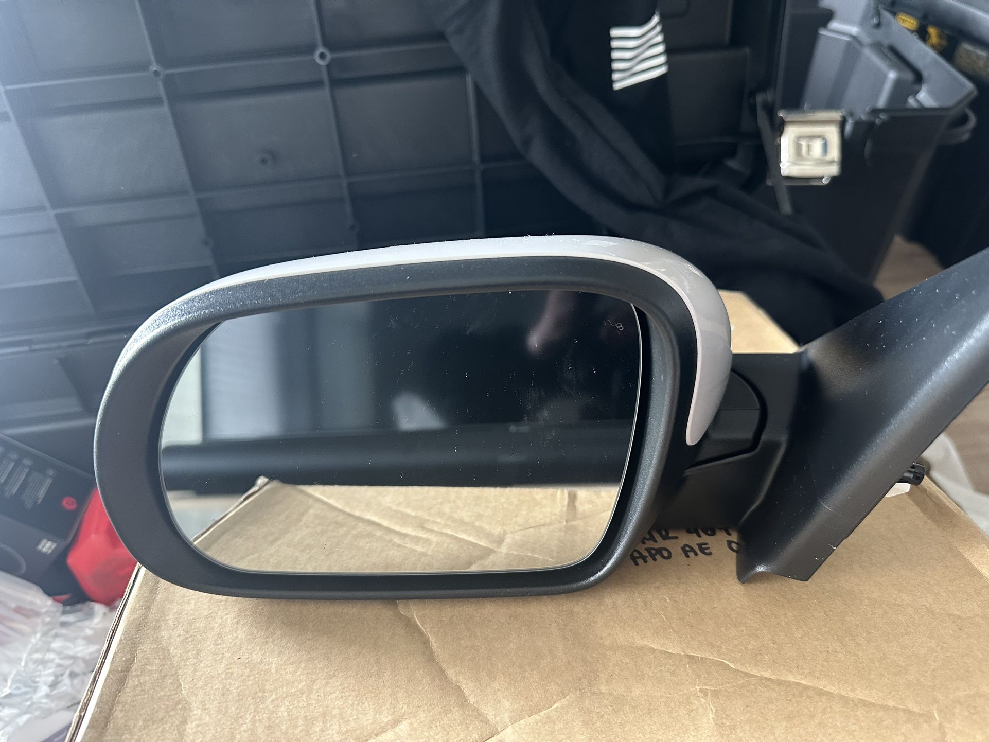 KIA Soul 2020 OEM Driver Side Mirror 