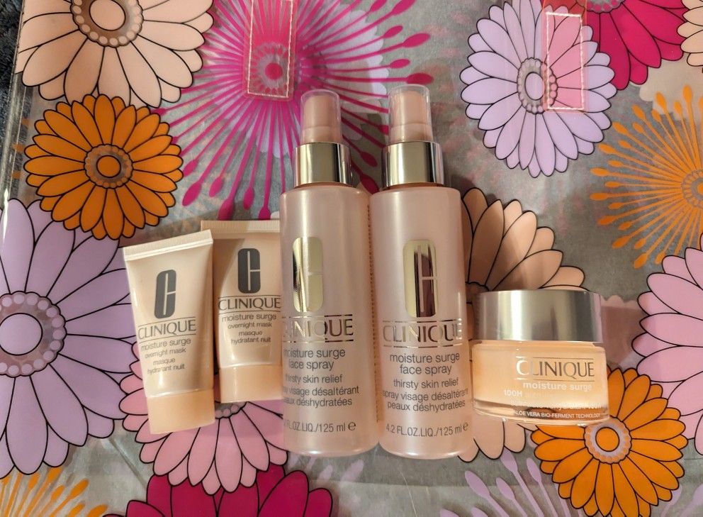 Clinique Moisture Surge Face Spray, 100H Hydrator & Overnight Mask