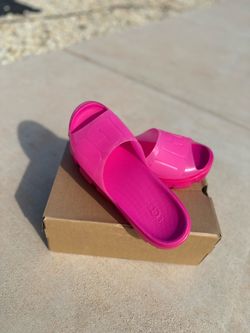 Hot Pink UGG Platform Sandals