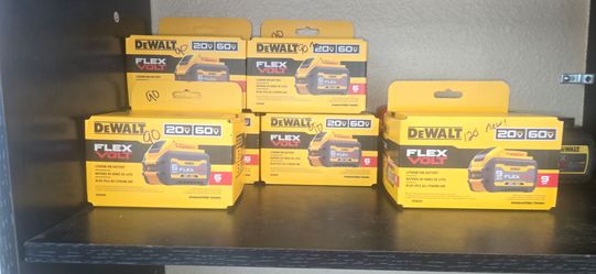 BRAND NEW NEVER OPENED DEWALT 60V FLEX VOLT 6AH BATTERIES 90$ 9AH 120 PRICES FIRM