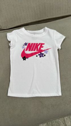 Nike T-shirt