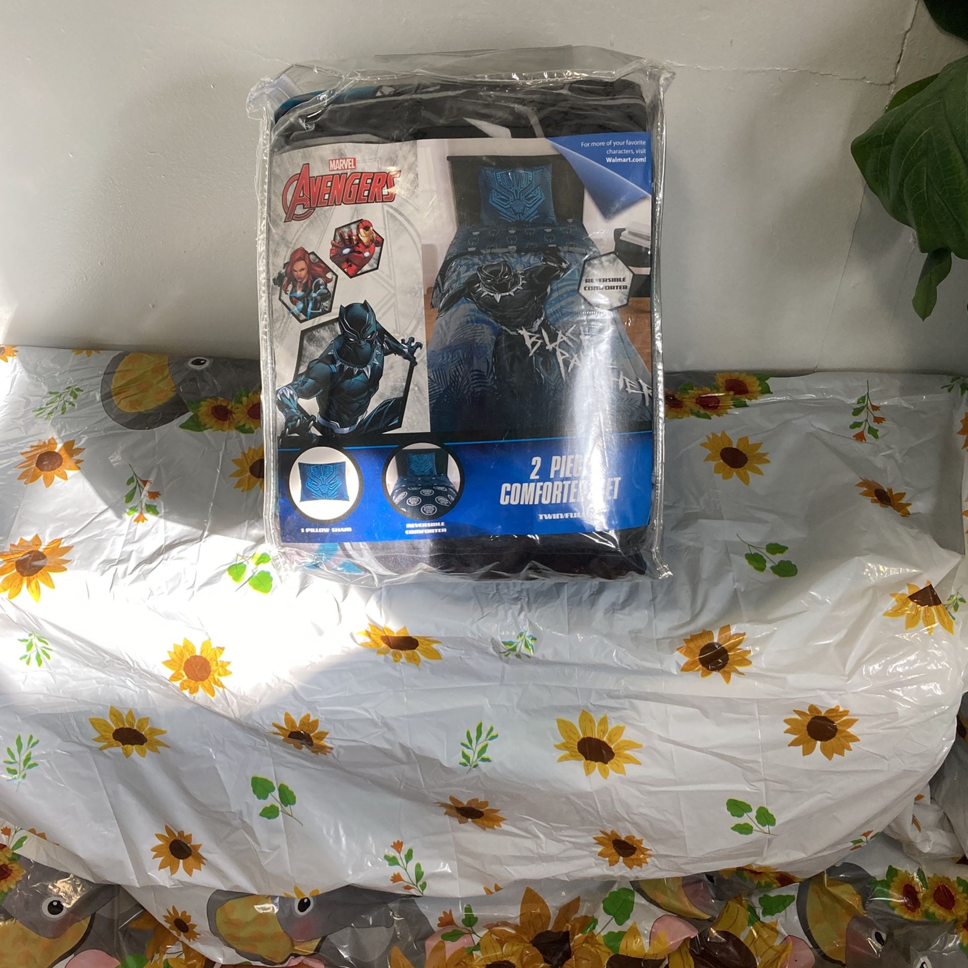 Avengers Comforter Set