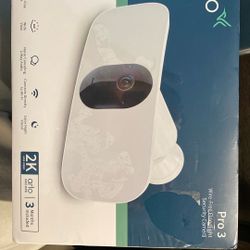 Alto Pro 3 Floodlight Security Camera