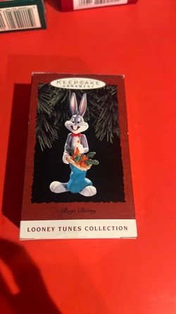 Hallmark Keepsake Bugs Bunny Ornament
