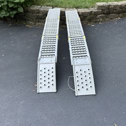 Larin FSR-2SL Folding Steel ATV/Truck Ramps