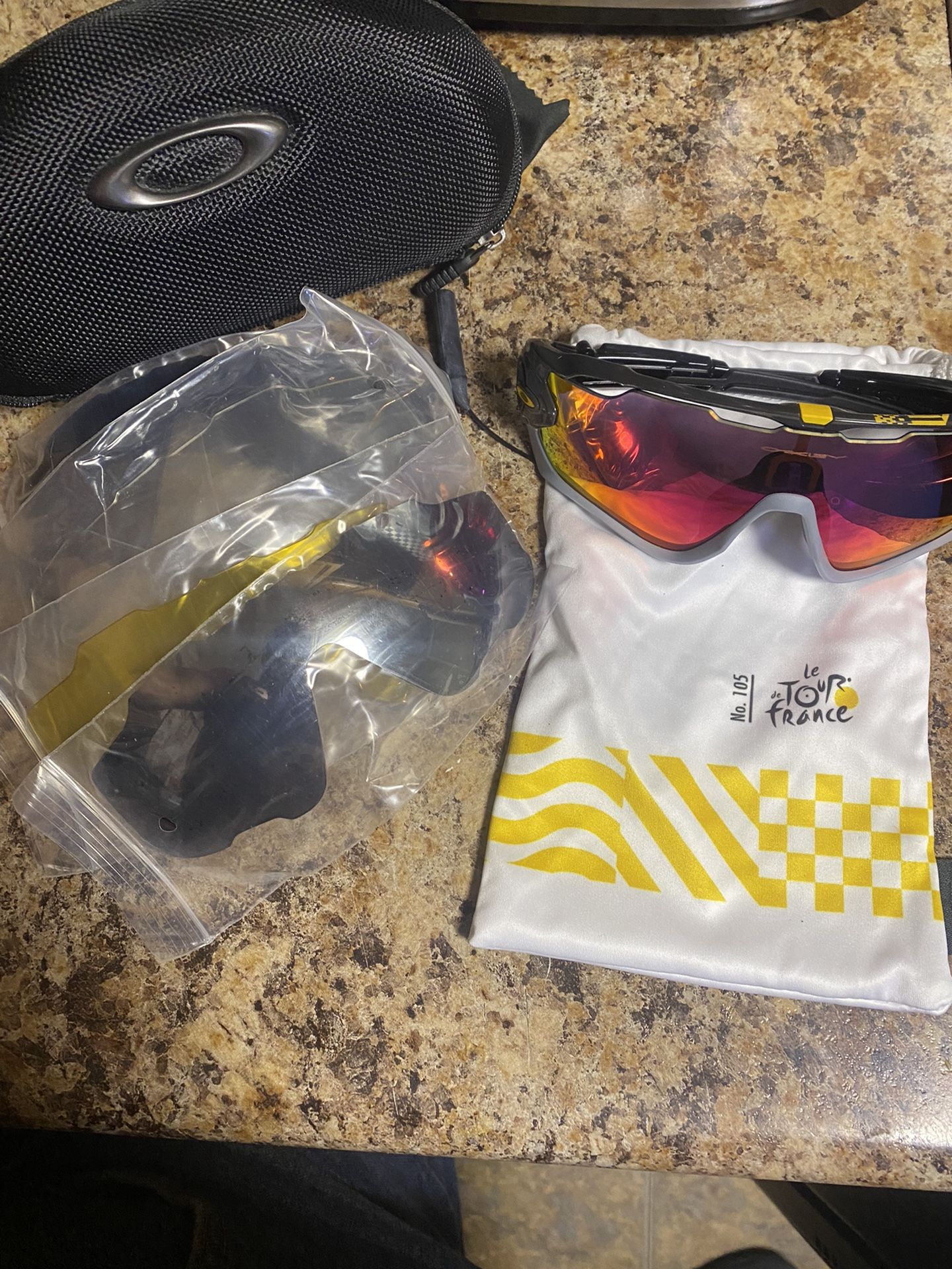 New OAKLEY JAWBREAKER TOUR DE FRANCE Edtn Prizm Road Lens Sunglasses OO 9290 35