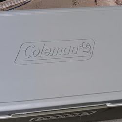 Coleman Cooler *Great Condition 