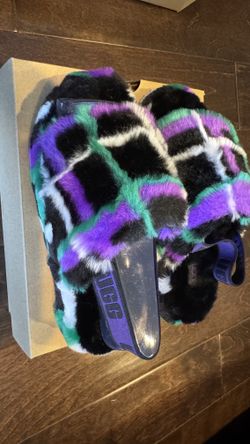UGG Women Fluff Yeah Slide Plaid Punk Slipper Size: US 6