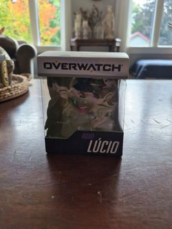 Overwatch Lúcio Roxo Vinyl Figure