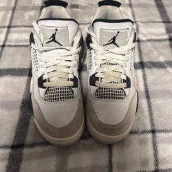 Military Black Jordan 4