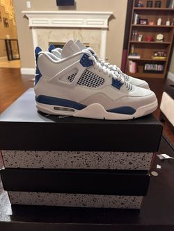 Jordan 4 Millitary Blue