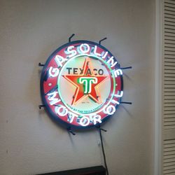 Texaco Neon Sign