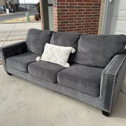 **FREE DELIVERY** Sofa / Couch