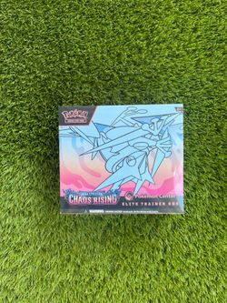 Pokémon TCG: Mega Evolution-Chaos Rising Pokémon Center Elite Trainer Box