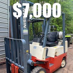 Nissan 5000 Lbs Forklift