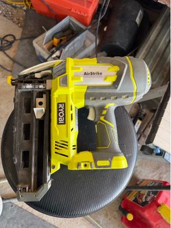 RYOBI ONE+ HP 18V Brushless Cordless 16-Gauge Straight Finish Nailer (Tool Only-I do have a battery to test it out & still has a couple of  Nails-Only