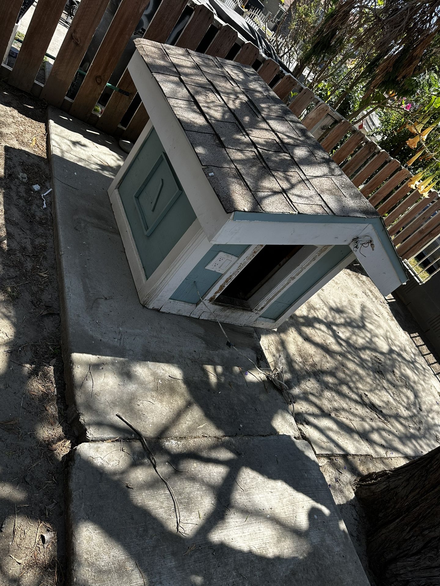 Dog House