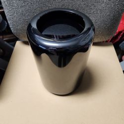 Apple Mac Pro 2013 $150 OBO
