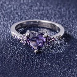 Sterling Silver And Amethyst Ring 