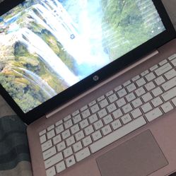 Hp stream 14 Laptop Windows 10 Asking For 225 Obo