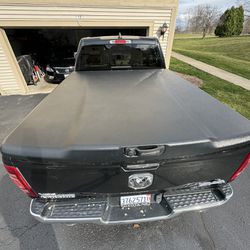 Undercover Bed Cover - 2020 RAM 1500 6’ 4” 5th Gen