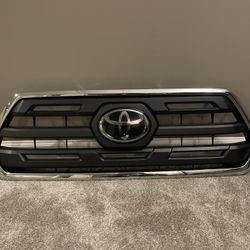 OEM Toyota Tacoma Grill 2016-2022 3rd Gen