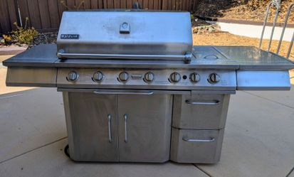 Jenn-Air Stainless Steel Gas Grill