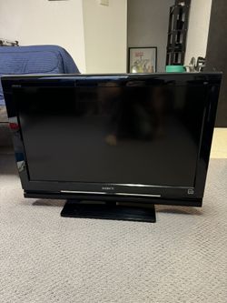 Sony XBR 32” 1080p Tv With Remote