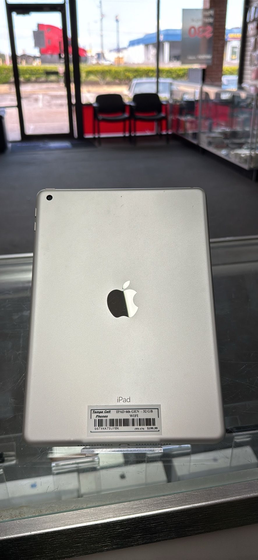 iPad 6th Gen