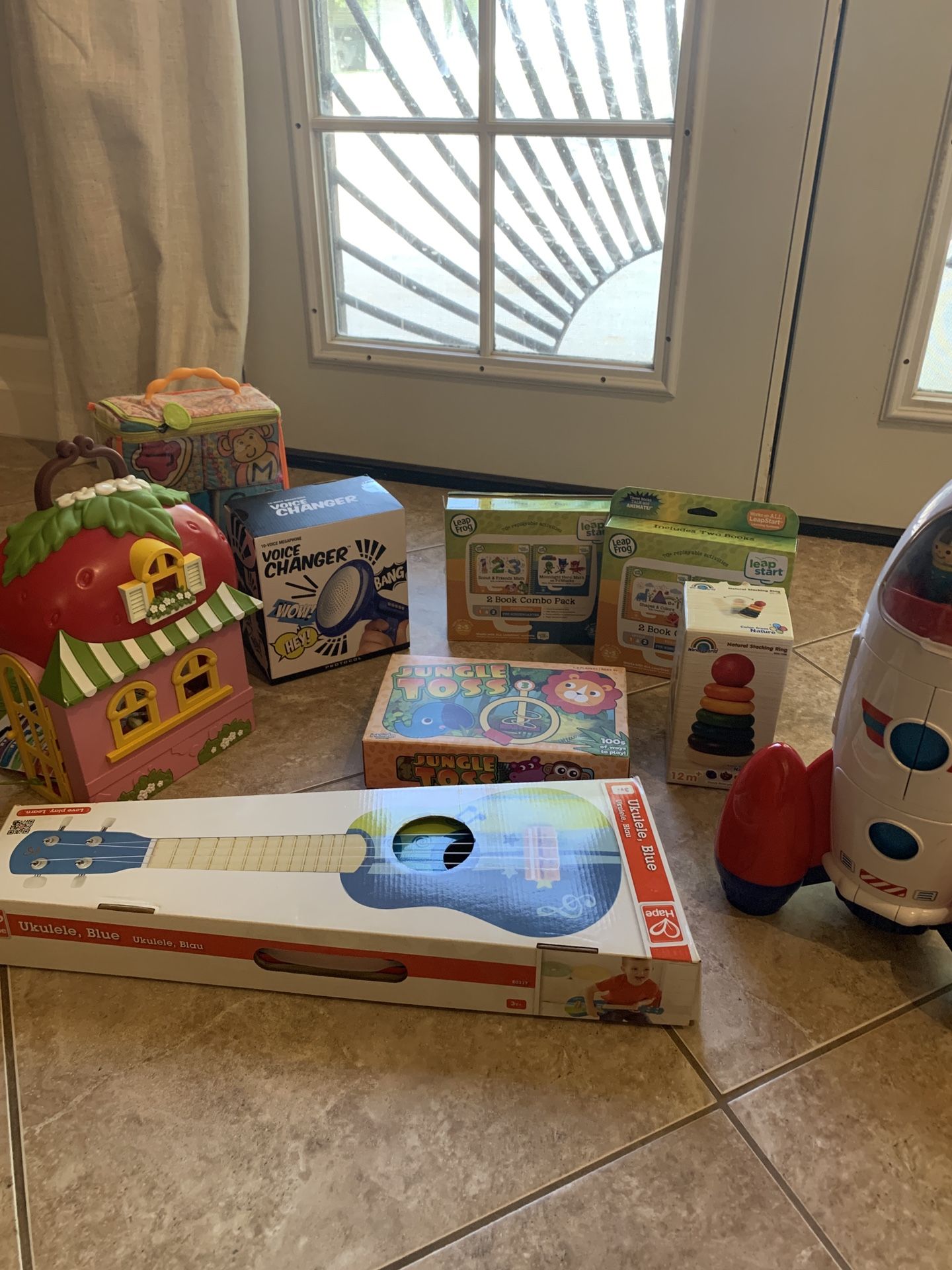 Kids 1-6 year old toys bundle