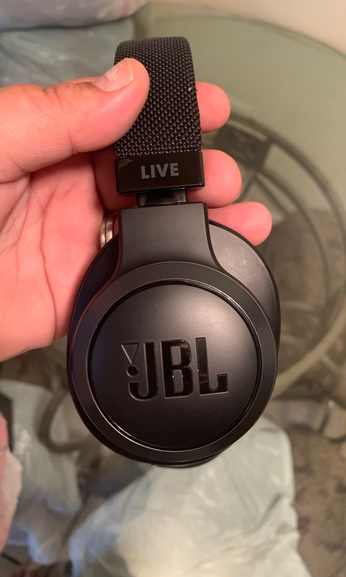 JBL Live Bluetooth headphones new out the box. With google assistance